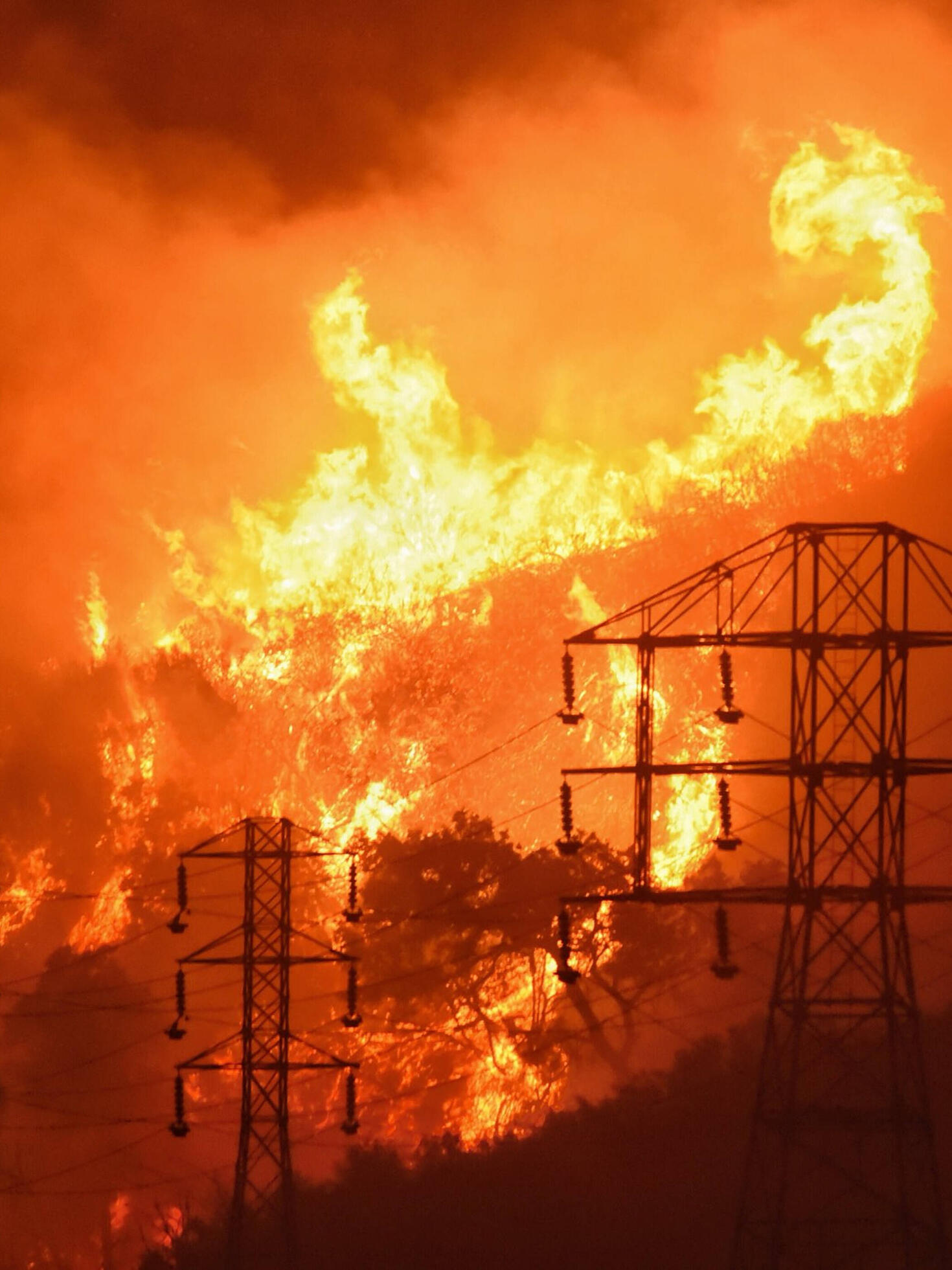 Active Wildfire Monitoring - Real-time wildfire tracking